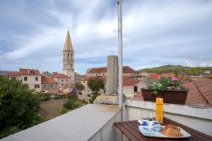 Jedlo v apartmáne alebo blízkom okolí