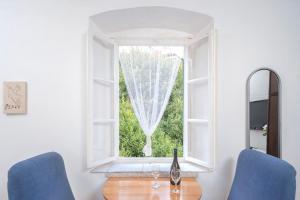 Posedenie v ubytovaní Apartman studio Stari Grad 2