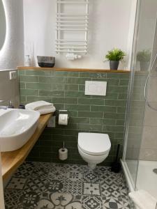 Koupelna v ubytování Gästehaus zur Linde