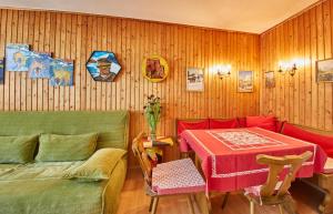 Zdjęcie z galerii obiektu Appartement Hüttengaudi w Saalbach Hinterglemm