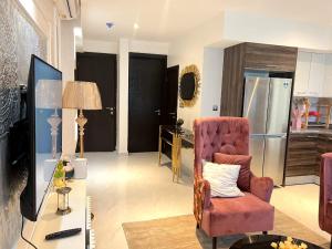 Gallery image of Iconic Tower Pink Room in Lagos