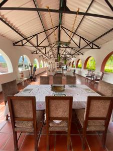 Restaurace v ubytování Hacienda La Pola