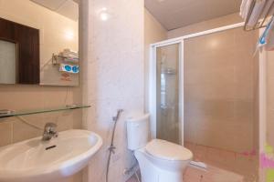 Koupelna v ubytování Lucky Star Homestay + 37 fotografií