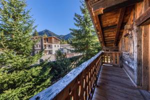 Balkón alebo terasa v ubytovaní Chalet Catinaccio Rosengarten 18
