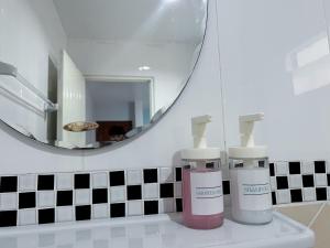 Bagno di The 4 Blocks at Kata noi