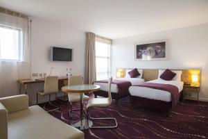 Sjónvarps- og/eða afþreyingartæki á Louis Fitzgerald Hotel