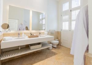 Koupelna v ubytování Casa Diluca Cartagena Hotel Boutique