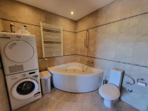 Kúpeľňa v ubytovaní Cloud 9 - Apartment near Opatija with free private parking