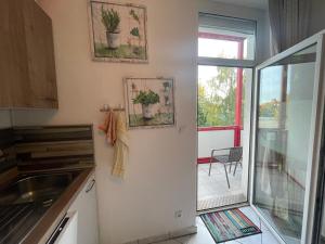 Gambar di galeri bagi Attraktive 2 Zimmer Wohnung in Toplage, Nähe Messe di Hannover +13 gambar