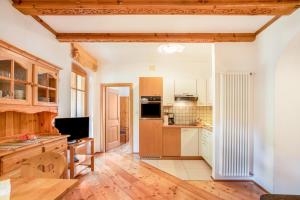 Kuchyň nebo kuchyňský kout v ubytování Pausahof - Apartment Abendsonne