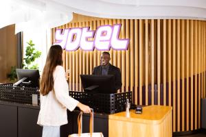 Gäste, die in der Unterkunft YOTEL Amsterdam übernachten