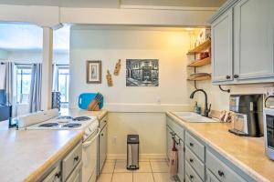 Afbeelding uit fotogalerij van Peaceful Prescott Studio with Mountain Views! in Prescott +16 foto's