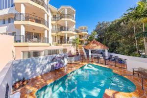 Πισίνα στο ή κοντά στο 4 Parkshores Coastal Retreat Close to Beach Private Outdoor Spaces