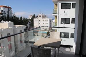 Балкон или терраса в Okman Homes