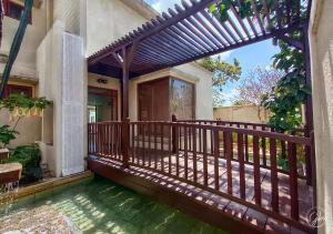 Balcone o terrazza di Grand Bay Suites