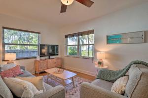 a living room with two couches and a tv at Modern 2 Bd and Loft Getaway Less Than 9 Mi to Dtwn! in Miami
