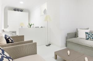 Φωτογραφία από το άλμπουμ του White Stylish Apartment 3 σε Vico Equense