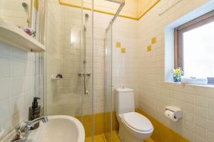 Koupelna v ubytování Razzett ta' Leli Holiday Home