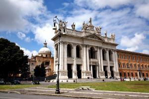 Gallery image of LCH-Lateran Charming House in Rome