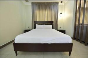 Gallery image of Noble Rose Apartment in Kuwait