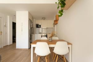 Kuchyň nebo kuchyňský kout v ubytování Casablanca House