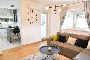 Kuchyň nebo kuchyňský kout v ubytování Apartman Daniela