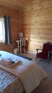 Postel nebo postele na pokoji v ubytování Las cabañas de Tino