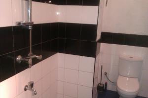 Koupelna v ubytování Nilas Guesthouse