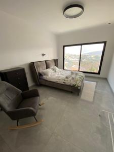 studio ilanit的休息区