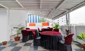Ristorante o altro punto ristoro di Treebo Hotel Rk Inn, Railway Station