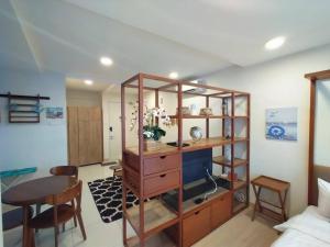 Katil atau katil-katil dalam bilik di Abe Studio Home Timurbay Seafront
