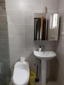 Koupelna v ubytování Room with bathroom