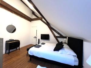 Fotografia z galérie ubytovania l'Hôtel des Ventes Reims Chativesle v destinácii Reims