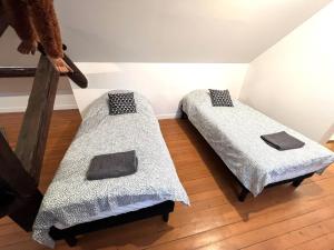 Fotografia z galérie ubytovania l'Hôtel des Ventes Reims Chativesle v destinácii Reims