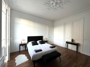 Fotografia z galérie ubytovania l'Hôtel des Ventes Reims Chativesle v destinácii Reims