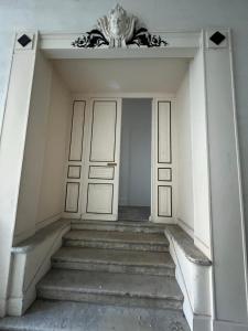 Fotografia z galérie ubytovania l'Hôtel des Ventes Reims Chativesle v destinácii Reims