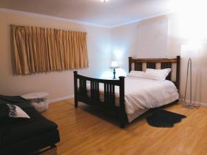 Cama o camas de una habitación en 4B Whole house in Central San Jose