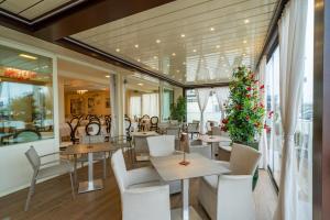 Restaurace v ubytování Hotel Orchidea