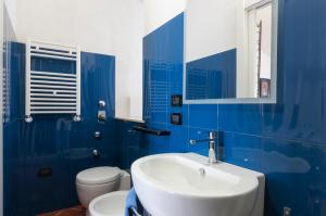 Koupelna v ubytování B&B Via Roma + 37 fotografií