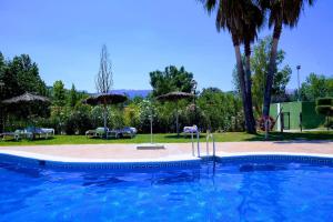 Bazén v ubytování Hotel Ronda Valley nebo v jeho okolí