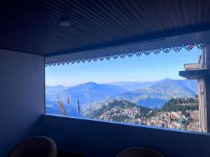 A general mountain view or a mountain view taken from the homestay