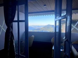 A general mountain view or a mountain view taken from the homestay