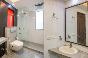 Koupelna v ubytování FabHotel Grand Olive