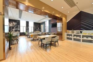 Restavracija oz. druge možnosti za prehrano v nastanitvi Atour X Hotel Zhongshan Road Shenyang Station