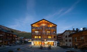 Splošen pogled na gorovje oz. razgled na gore, ki ga ponuja hotel