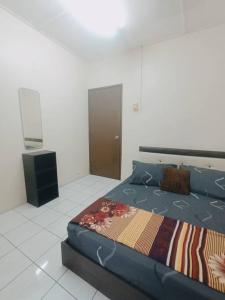 Katil atau katil-katil dalam bilik di XLC LODGE - Bandar Putra Permai - Selangor - Malaysia