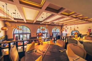 Posedenie v ubytovaní Komló Hotel Gyula