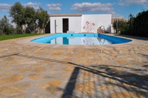 Swimming pool sa o malapit sa Casa rural Molino S CAZORLA PISCINA COMPARTIDA