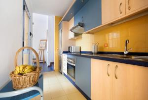 A kitchen or kitchenette at My Favorite Home