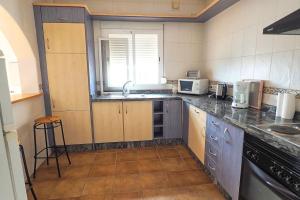 Kuchnia lub aneks kuchenny w obiekcie Casa Lantana: with Private Pool